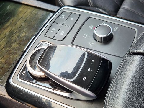 Used 2017 Mercedes-Benz GLS 450 4MATIC image 30