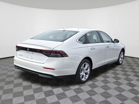 New 2026 Honda Accord LX image 4