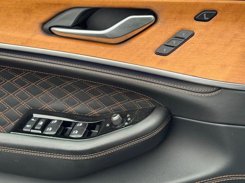 Used 2023 Jeep Grand Cherokee Summit image 30