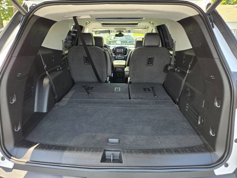Used 2019 Chevrolet Traverse LT w/ LT Premium Package FWD image 47