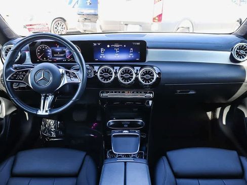 Used 2024 Mercedes-Benz CLA 250 image 12