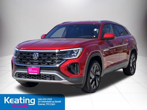 Used 2024 Volkswagen Atlas Cross Sport SE image 4