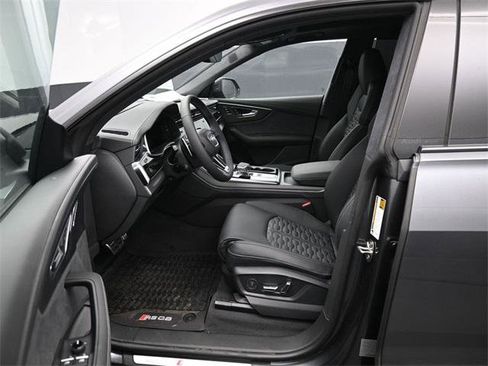 New 2026 Audi RS Q8 performance image 9