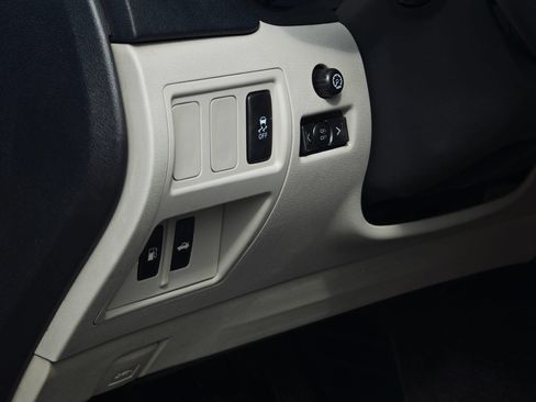 Used 2012 Lexus IS 250 w/ Premium Pkg Value Edition RWD image 17