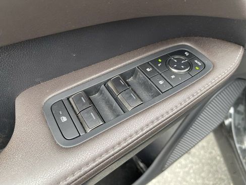 Used 2024 Lexus RX 450h AWD w/ Convenience Package image 3