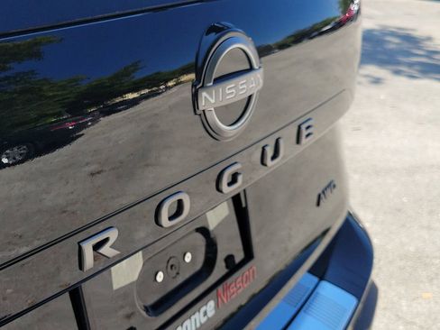 New 2026 Nissan Rogue SV image 10