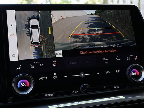 New 2026 Lexus TX 500h AWD image 22
