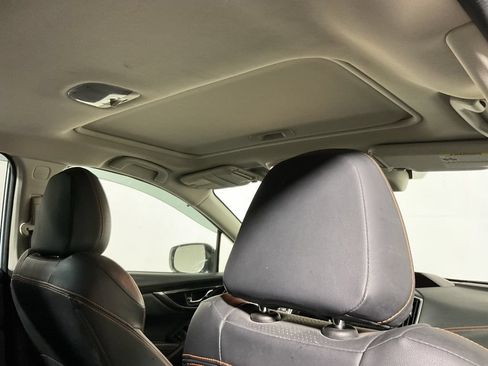 Used 2018 Subaru Crosstrek 2.0i Limited AWD/4WD image 3