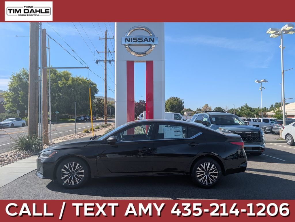 New 2026 Nissan Altima 2.5 SV FWD image 1