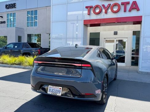 Certified 2023 Toyota Prius Prime FWD image 7