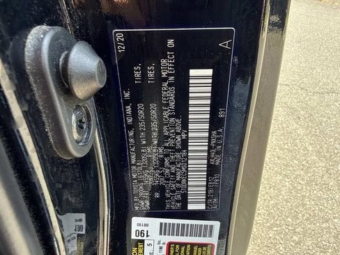 Used 2021 Toyota Sienna XSE w/ XSE Plus Package FWD image 30