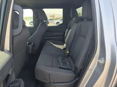 Used 2024 Toyota Tacoma SR5 AWD/4WD image 14