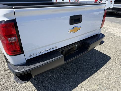 Used 2017 Chevrolet Silverado 1500 W/T AWD/4WD image 10