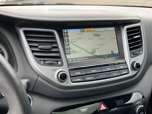 Used 2018 Hyundai Tucson Limited w/ Ultimate Package 02 AWD/4WD image 22