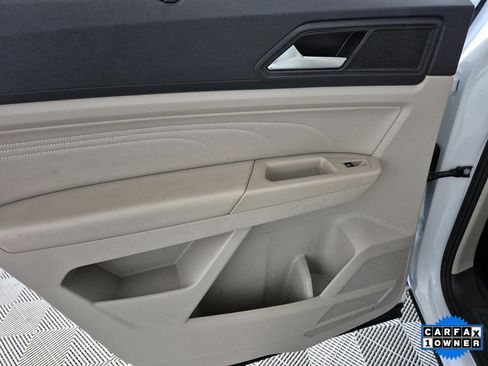 Used 2022 Volkswagen Atlas SE image 13