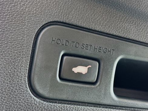 Used 2024 Acura MDX SH-AWD w/ Technology Package image 33