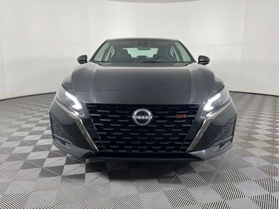 Used 2025 Nissan Altima 2.5 SR