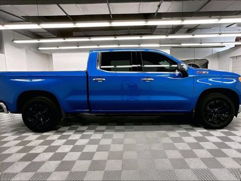Used 2023 Chevrolet Silverado 1500 LTZ w/ LTZ Convenience Package II AWD/4WD image 15