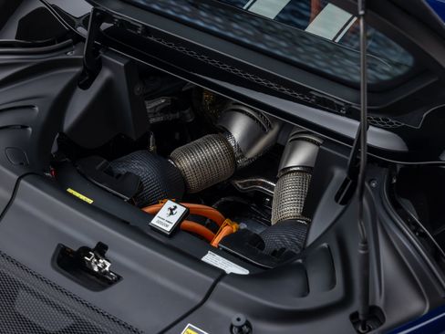 Used 2025 Ferrari 296 GTS image 22