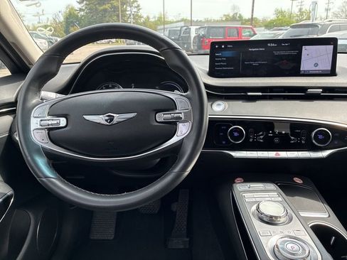 Used 2025 Genesis GV70 2.5T image 25