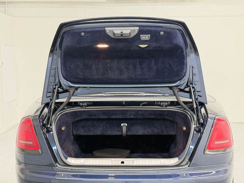 Used 2017 Rolls-Royce Dawn RWD image 35