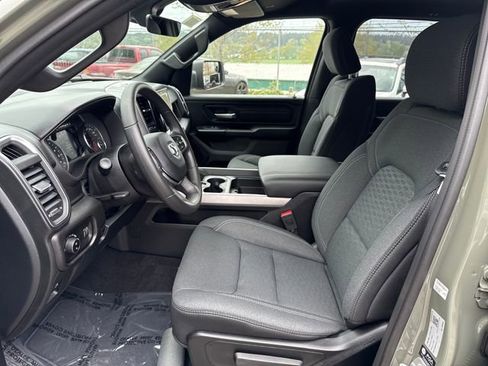 New 2026 RAM 1500 Express AWD/4WD image 14
