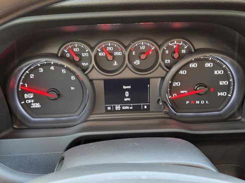 Used 2024 Chevrolet Silverado 1500 Custom Trail Boss w/ LPO, Dark Essentials Package image 21