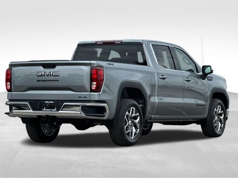 New 2026 GMC Sierra 1500 SLE w/ LPO, Black Badging Package image 5