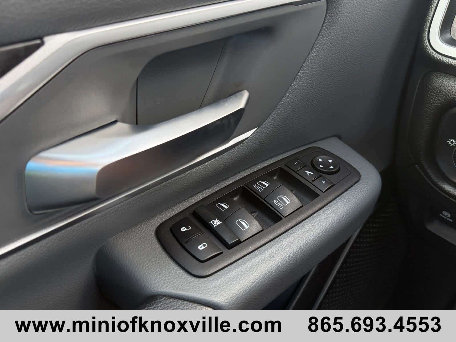 Used 2023 RAM 1500 Big Horn AWD/4WD image 25