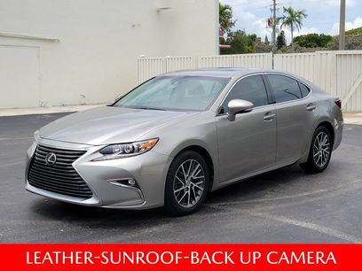 Used 2017 Lexus ES 350 w/ Navigation System Package