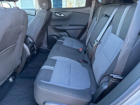 Used 2025 Chevrolet Blazer LT image 11
