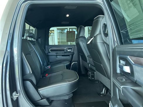 Used 2026 RAM 2500 Laramie AWD/4WD image 31