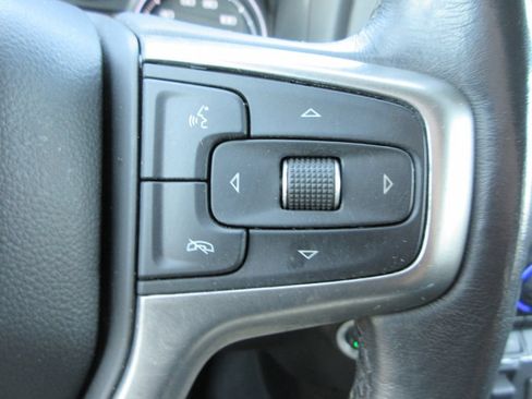 Certified 2021 Chevrolet Silverado 1500 LT Trail Boss w/ Convenience Package II AWD/4WD image 31