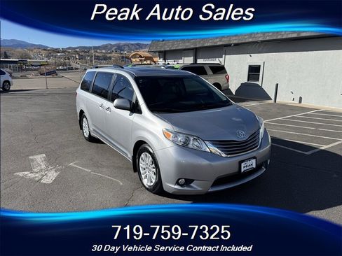 Used 2016 Toyota Sienna XLE Premium image 1