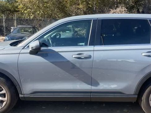 Used 2023 Honda CR-V EX-L image 30