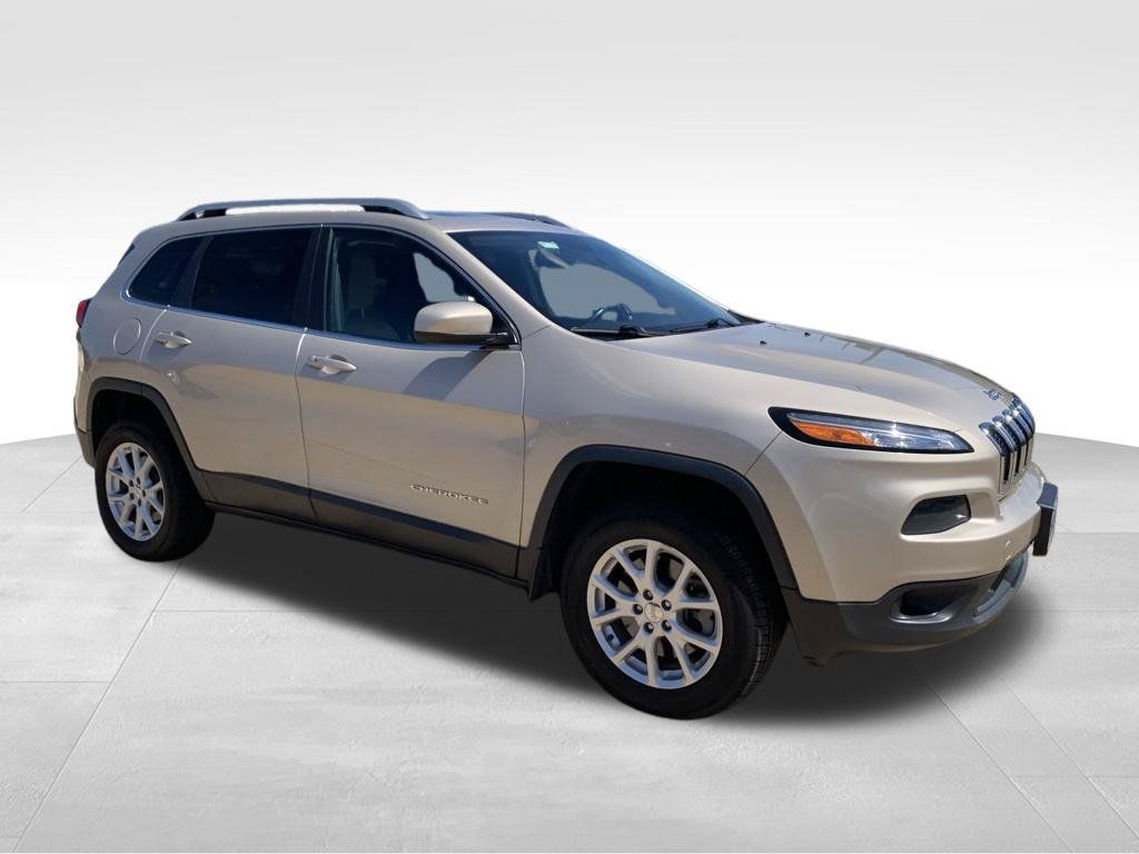 Used 2015 Jeep Cherokee Latitude w/ Comfort/Convenience Group AWD/4WD image 13