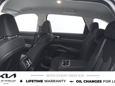 New 2026 Kia Sorento LX FWD image 12