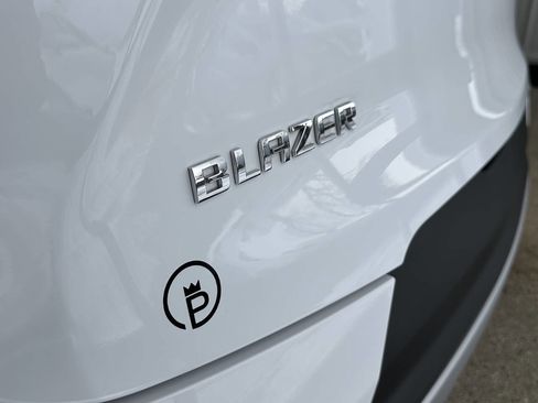 Used 2024 Chevrolet Blazer LT w/ Convenience Package image 38