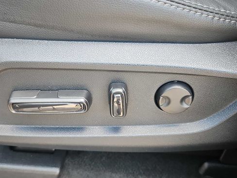 Used 2024 Honda Pilot EX-L image 14
