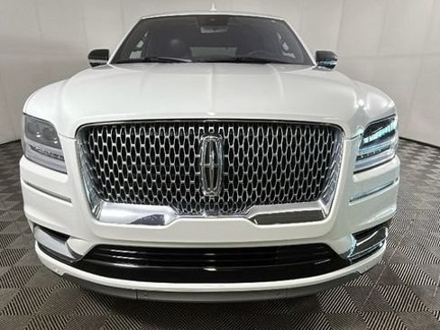 Used 2020 Lincoln Navigator Reserve w/ Luxury Package AWD/4WD image 7