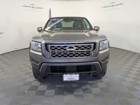Used 2023 Nissan Frontier SV w/ Technology Package image 8