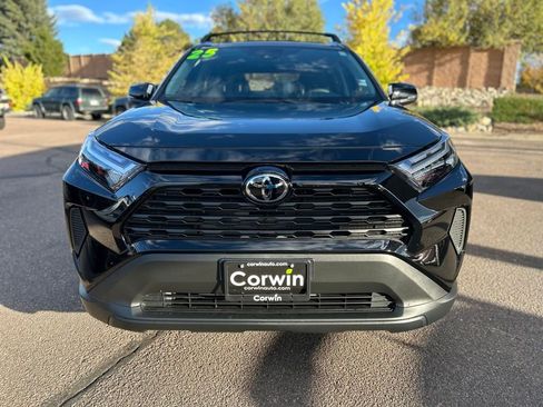 Used 2025 Toyota RAV4 XLE image 2