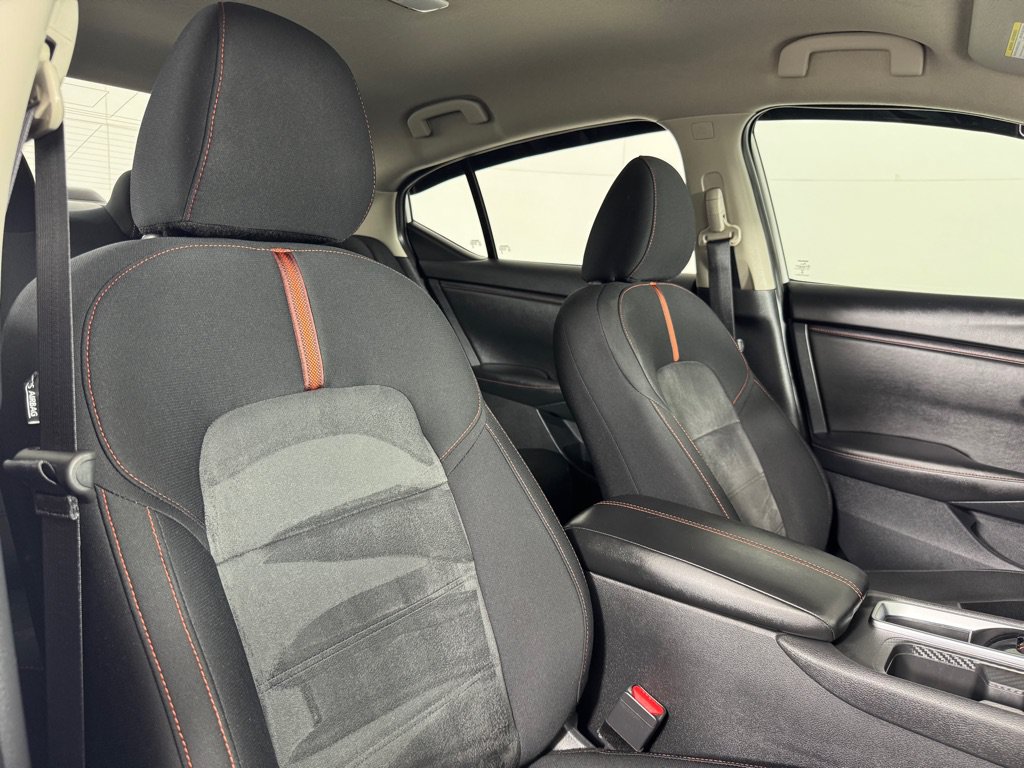 Used 2024 Nissan Sentra SR w/ Trunk Package FWD image 26