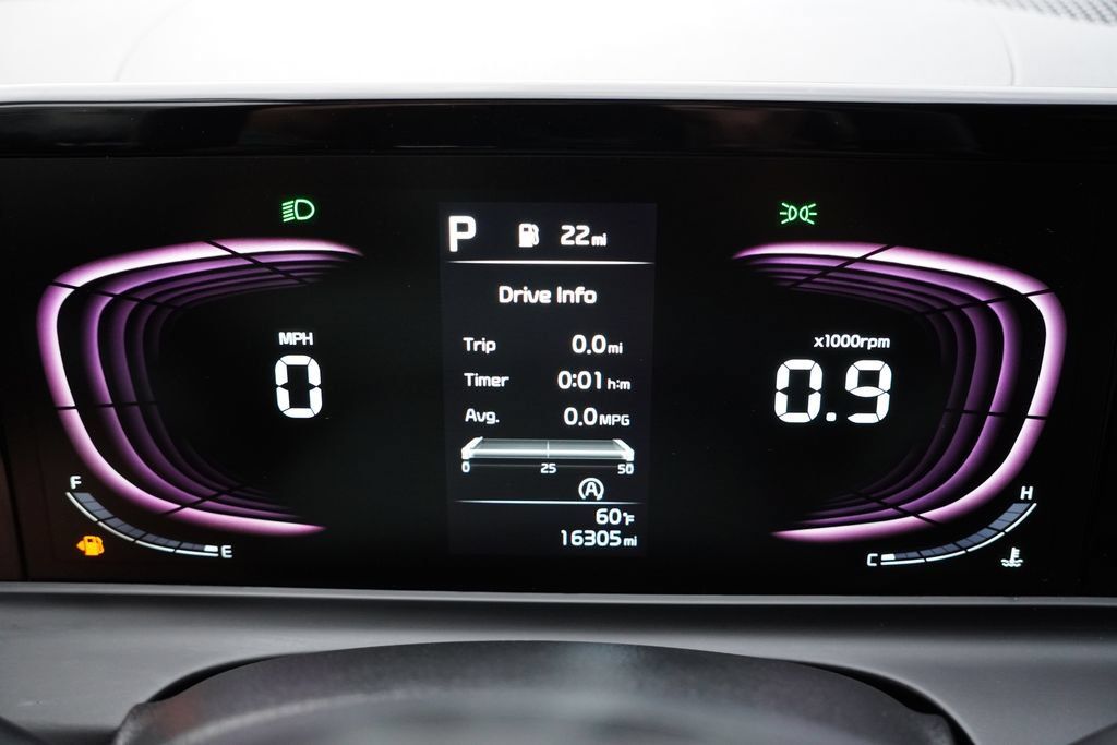 Certified 2024 Kia Seltos LX AWD/4WD image 29