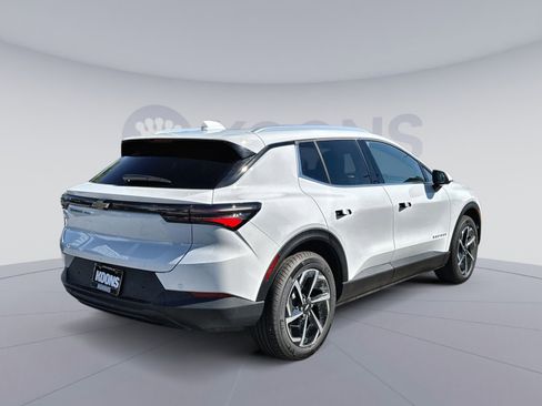 New 2026 Chevrolet Equinox EV LT image 7