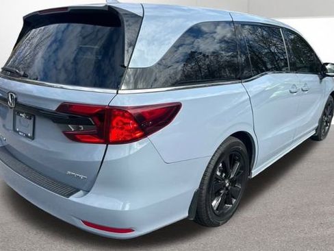 Used 2023 Honda Odyssey Sport image 4