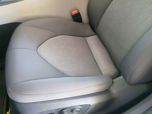 Used 2024 Toyota Camry LE w/ Convenience Package FWD image 22