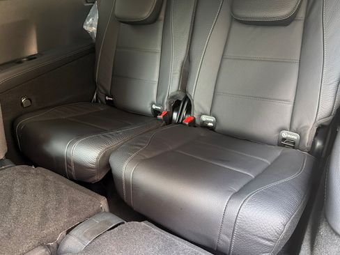 New 2026 Mercedes-Benz GLS 580 4MATIC image 14
