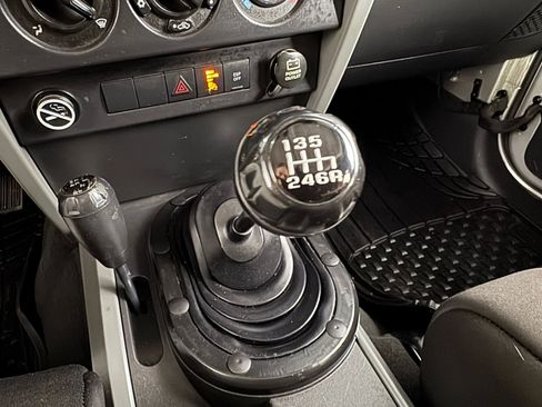 Used 2007 Jeep Wrangler Unlimited X image 17