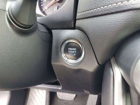 Used 2019 Toyota RAV4 XLE image 19